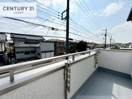 �Z�˂���̒��]�ʐ^�@������������Z��X�ł��I���͂ɂ͍����������Ȃ��A�󂪍L���J����������A�z�������傫���Ղ��邱�Ƃ�����܂���I�C�����̗ǂ������ʂ蔲����X���݂ł��I�y���n�̔���J�Ò��z