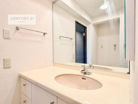 ���ʑ�E���ʏ��@������Ƃ������������邨�����Ȑ��ʑ�ł��B
