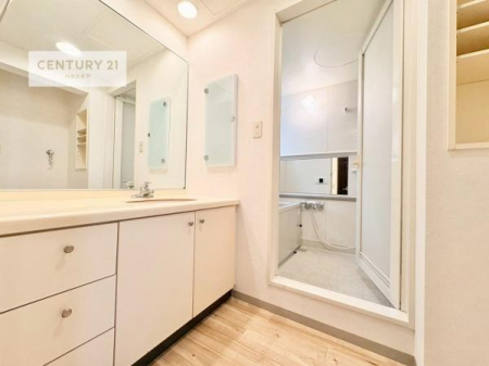 ���ʑ�E���ʏ��@�g�Ȃ�𐮂�����ʏ��́A���������厖�ł��I������̐������̂��镵�͋C�����o�I�C�����悭���g�����������܂��B
