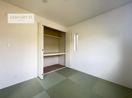 �a���@���[�������Ղ�I
�Ǝ��E�����Q�X�y�[�X�A�Q�X�g���[�������낢��ȗp�r�Ŋ��􂵂܂��ˁI