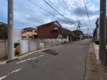 ���̑����n�@�O�ʓ��H5.4���I�z����ǍD�ȗ��n�ł��B
�Ԍɓ��ꂪ���ȕ������S�ł��ˁB