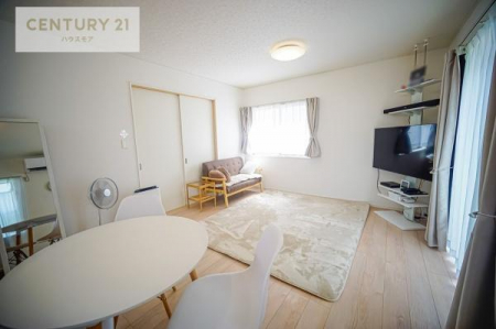 ���r���O�@�J�����̂���L�XLDK�I�\�t�@�[��_�C�j���O�e�[�u����u���Ă������ɂȂ�Ȃ��̂ŉ��K�ɉ߂����܂��I�R�~���j�P�[�V���������₷�����r���O�ł��I