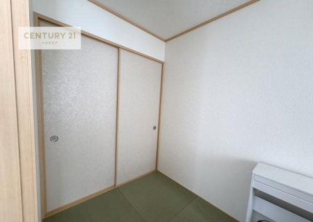 �a���@���r���O�Ɨאڂ����a���ł��I�Ǝ��̋x�e�X�y�[�X��L�b�Y�X�y�[�X�Ƃ��Ċ��p����̂��悳�����ł��ˁI
�a���̎g�����͖�����I