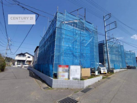 ���̑����n�@�O�ʓ��H��6���~5���I�z����ǍD�ȗ��n�ł��B
�Ԍɓ��ꂪ���ȕ������S�ł��ˁB