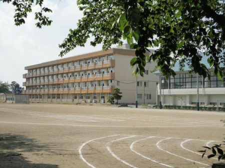 ���ӊ��@-