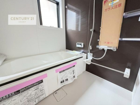 �����@�������������l�̕��͋C�̃o�X���[���́A�����o�Ă��ăo�X�^�C�����[���I
���d���撣���Ă��邲�J���ɂ��D�݂̓����̓����܂����āA�y����ł݂Ă͂������ł��傤���H