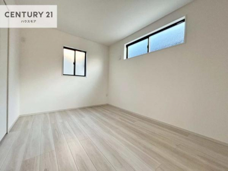 �m���@2�ʍ̌����m�ۂ������邢�����́A���ʂ����ǂ��A���邭��ϋ��S�n�̗ǂ���ԂƂȂ��Ă���܂��B�����b�N�X���ĉ߂�����S�n�̗ǂ��������ł��I�y���n�̔���J�Ò��z