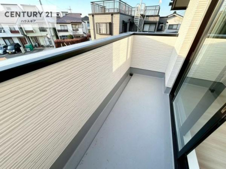 �o���R�j�[�@�L�X�Ƃ��Ă���o���R�j�[�ł��I�����󕨂������̂͂�����񕗂ɓ�����Ȃ��炭�났�^�C��������܂��I�y���n�̔���J�Ò��z