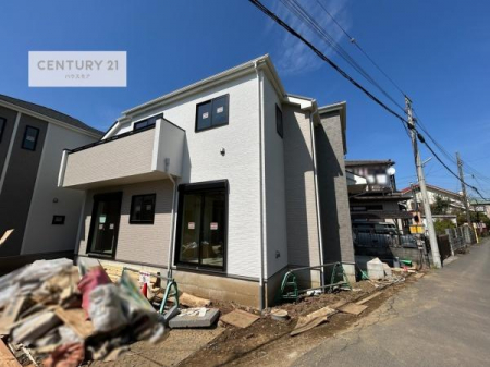 ���ԏ�@�J�[�X�y�[�X1�䕪���m�ہB
����g���ɂ��傤�Ǘǂ��A�����̂Ȃ��J�[���C�t���x���܂��B