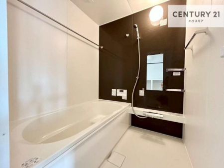 �����@�������������l�̕��͋C�̃o�X���[���́A�����o�Ă��ăo�X�^�C�����[���I
���d���撣���Ă��邲�J���ɂ��D�݂̍���̓����܂����āA�y����ł݂Ă͂������ł��傤���H�y���n�̔���J�Ò��z