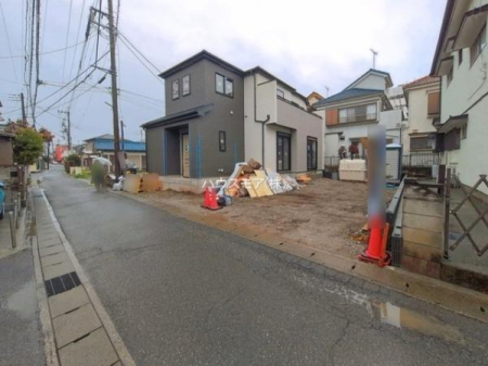 ���̑����n�@�O�ʓ��H��4���I�z����ǍD�ȗ��n�ł��B
