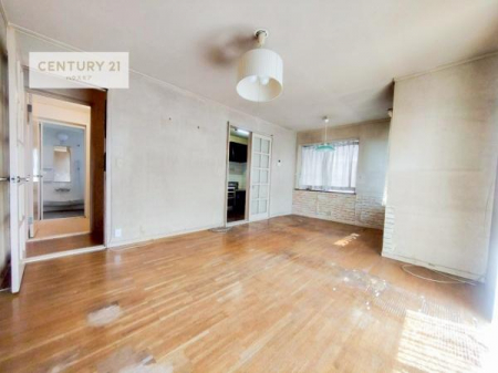 ���r���O�@�D�����z���܂肪���r���O����ł���ċ��S�n�̗ǂ���Ԃ����o���Ă���܂��I
���났�̎��Ԃ��߂����܂��I