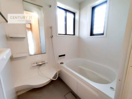 �����@������̂��炩�Ȍ����������ޗ����́A���C�����₷�����K�B
1���̔�����������Ɩ����Ă���闁���ł��B