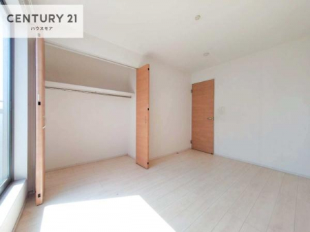 �q�������@���[�X�y�[�X����������m�ۂ���Ă��邽�߁A���������w�p�i���T�b�ƕЕt���A���ł��X�b�L���B
�Y��ȋ�Ԃ��ۂĂ܂��I