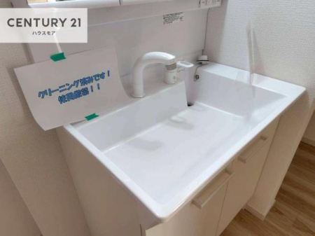 ���ʑ�E���ʏ��@�[�����ʑ�{�E���́A�������˂ɂ����̂ł�����ꂪ�y�X�I���������ۂĂ܂��I
�L���C�Ȑ��ʏ��Ŏ��������̃��`�x�[�V�������オ��܂��ˁI