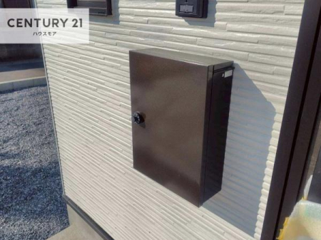 ���̑����n�@�X�փ|�X�g�t���ŕs�ݎ��ł��ו����󂯎��ĂƂ��Ă��֗��I
�Ƃɂ��Ȃ��Ⴂ���Ȃ��X�g���X����I�Ĕz�B�̎�Ԃ��Ȃ��܂��I