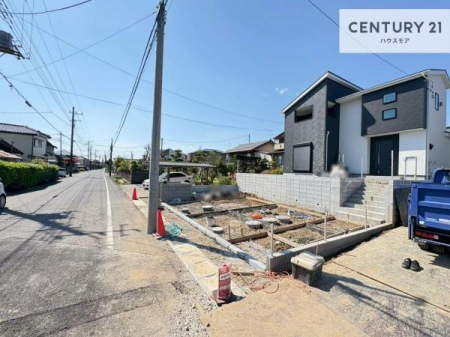 ���̑����n�@�O�ʓ��H�͓쑤9.2���I���邭�L�X�Ƃ������H�ł��I
���Ќ��n�ɂėz�����肨�m���߂��������I�I