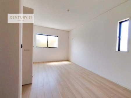 �Q���@�D���������������ޗm���́A���̖ڊo�߂��C�������ǂ������ł��ˁB���������Ԃ��������Ɖ߂������Ƃ��ł��܂��B�D�����F�����̃t���[�����O���ǂ�ȉƋ�ɂ��}�b�`���܂��I