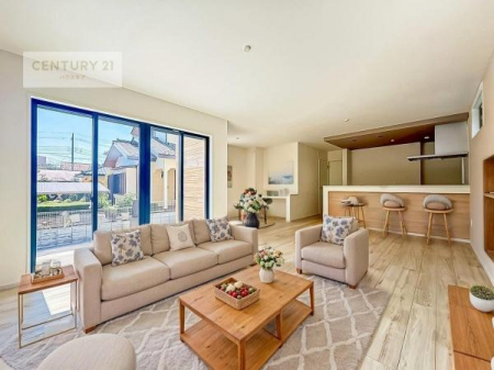 ���r���O�@�Ƌ��CG�p�[�X�ł��B�J�����̂���L�XLDK�I�\�t�@�[��_�C�j���O�e�[�u����u���Ă������ɂȂ�Ȃ��̂ŉ��K�ɉ߂����܂��I�R�~���j�P�[�V���������₷�����r���O�ł��I