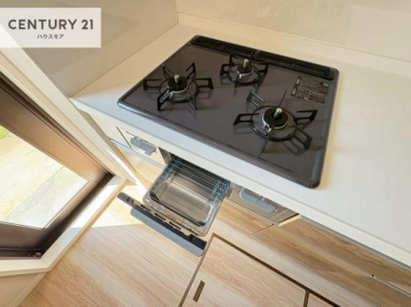 �L�b�`���@�R�����͎O������̂ł������̓����i�s���ł��܂��B
�������O�����t���ł��B�����X�y�[�X���L�X���Ă���׍�Ƃ����₷���I�g�����肪�ǂ��V�X�e���L�b�`���ł��I