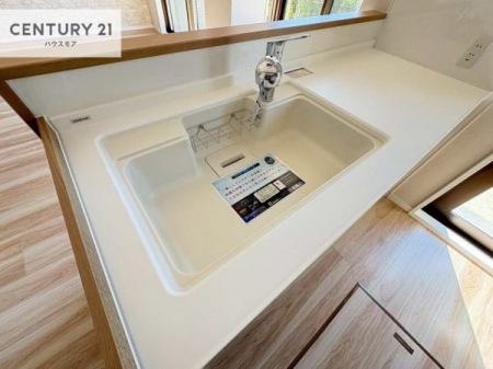 �L�b�`���@���C�h�ȃV���N�ł��ˁI�������˂ɂ������������₷���Ǝ����y�X�d�l�̃V�X�e���L�b�`���ł��I
�f�U�C�����Ƌ@�\�������˂��L�b�`���Ő�����������܂��ˁI