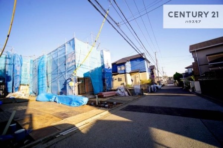 ���̑����n�@�O�ʓ��H6���I�z����ǍD�ȗ��n�ł��B
�Ԍɓ��ꂪ���ȕ������S�ł��ˁB