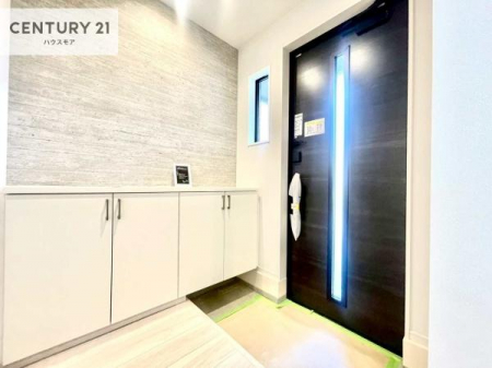 ���ց@�V���[�Y�{�b�N�X�t���B���ւ��Еt�����|�������₷���ł��I
�X�b�L���������ւŌ˂��J�����u�ԁA�������̂���S�n������Ԃ��o�}���Ă���܂��B