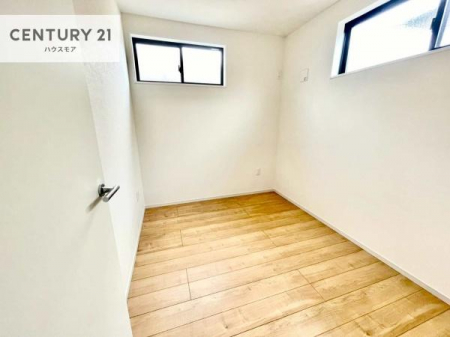 ���r���O�ȊO�̋����@�V���v���Ƀf�U�C������Ă��邽�߁A�Ƌ��I�т܂���I
���C�ɓ���̉Ƌ��u���Ă��낰���Ԃ���邱�Ƃ��ł��܂��B