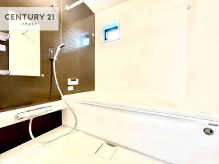 �����@�������������l�̕��͋C�̃o�X���[���́A�����o�Ă��ăo�X�^�C�����[���I
���d���撣���Ă��邲�J���ɂ��D�݂̍���̓����܂����āA�y����ł݂Ă͂������ł��傤���H