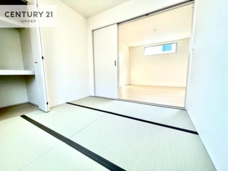 �a���@���r���O�Ɨאڂ����a���ł��I�Ǝ��̋x�e�X�y�[�X��L�b�Y�X�y�[�X�Ƃ��Ċ��p����̂��悳�����ł��ˁI
�a���̎g�����͖�����I���[�X�y�[�X�������Ղ�ł��I