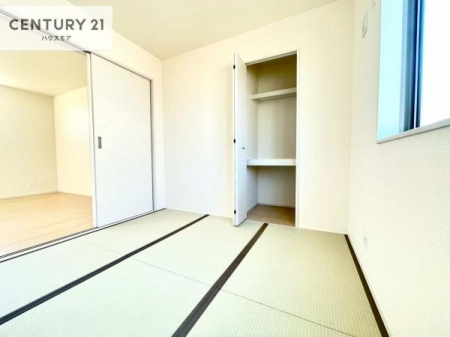 �a���@���r���O�Ɨאڂ����a���ł��I�Ǝ��̋x�e�X�y�[�X��L�b�Y�X�y�[�X�Ƃ��Ċ��p����̂��悳�����ł��ˁI
�a���̎g�����͖�����I���[�X�y�[�X�������Ղ�ł��I