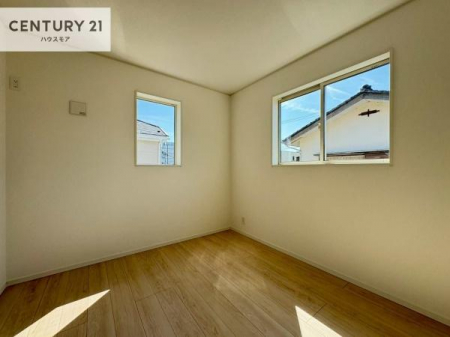 ���r���O�ȊO�̋����@�V���v���Ƀf�U�C������Ă��邽�߁A�Ƌ��I�т܂���I
���C�ɓ���̉Ƌ��u���Ă��낰���Ԃ���邱�Ƃ��ł��܂��B