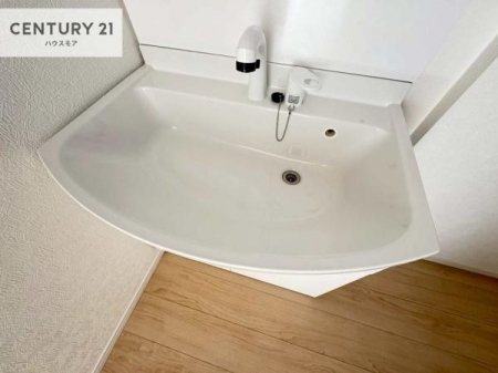 ���ʑ�E���ʏ��@�[�����ʑ�{�E���́A�������˂ɂ����̂ł�����ꂪ�y�X�I���������ۂĂ܂��I
�L���C�Ȑ��ʏ��Ŏ��������̃��`�x�[�V�������オ��܂��ˁI