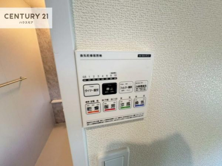 ���̑��@����������g�[���t���Ă��閣�͓I�Ȏd�l�ł��I�~��̓q�[�g�V���b�N�̗\�h�ɂ��g���܂��B
�J�̓��ł������󕨂���������̂ŁA���󕨂����ߍ��݂ɂ����I