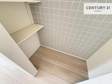 ���[�@�p���g���[�t���I���Ă�������A�H�ނ̃X�g�b�N���X�b�L�����ڂ��邱�Ƃ��ł��܂��I
���񌻒n�ł��m���߂��������B