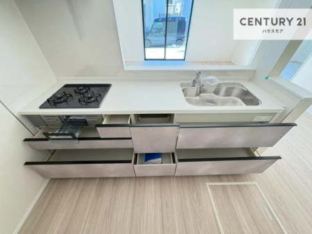 �L�b�`���@���[�X�y�[�X���L�x�ŁA�����X�y�[�X���X�b�L���ƕЕt���Ђ�`�����p�ł��܂��I
���K�ɍ�Ƃ��ł��܂��I�����̗���������܂��I