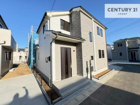 ���̑����n�@�O�ʓ��H��5���~5���I�z����ǍD�ȗ��n�ł��B
�Ԍɓ��ꂪ���ȕ������S�ł��ˁB