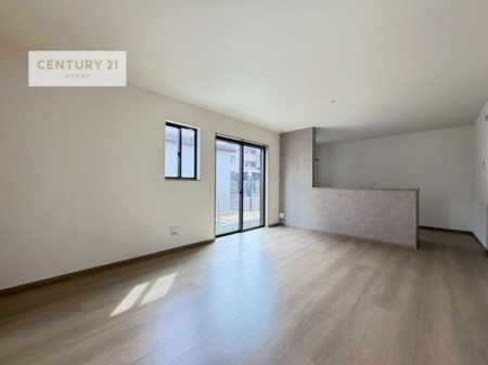 ���r���O�@�傫�ȑ����炽���Ղ�̗z���������閾�邢���r���O�B�J�����̂��郊�r���O�ŉƑ��c���̂��났�̎��Ԃ��߂����܂��I�����w�\�ł��I���񌻒n�ŗz������Ȃǂ��̊����������܂��I