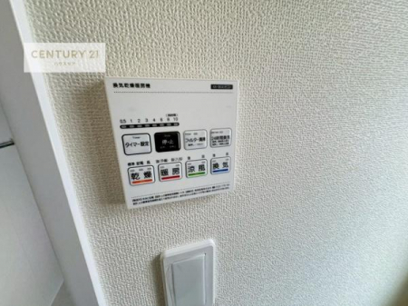 ���̑��@����������g�[���t���Ă��閣�͓I�Ȏd�l�ł��I�~��̓q�[�g�V���b�N�̗\�h�ɂ��g���܂��B
�J�̓��ł������󕨂���������̂ŁA���󕨂����ߍ��݂ɂ����I