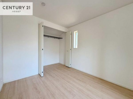 �q�������@���[�X�y�[�X����������m�ۂ���Ă��邽�߁A���������w�p�i���T�b�ƕЕt���A���ł��X�b�L���B
�Y��ȋ�Ԃ��ۂĂ܂��I