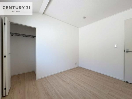 ���[�@�����Ղ���[�Z��ԁB�[�˂��������܂��I
���[�X�y�[�X�Ƃ��Ă͂������A���ւ��̋�Ԃɂ��҂�����ł��I