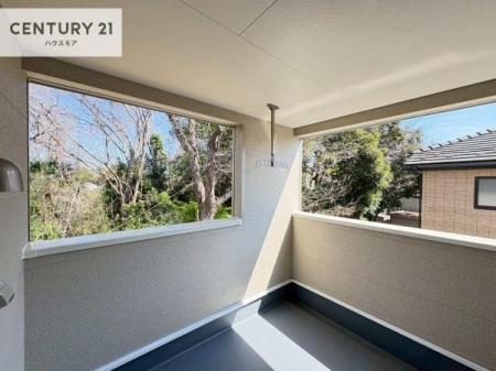 �o���R�j�[�@���[�t�o���R�j�[�I�������t���Ă���̂ŁA�}�ɉJ���~���Ă��G��ɂ������S�I�������������J�b�g���Ă����̂ŁA���V�C�̗ǂ����́A���O�֏o�Đ[�ċz����̂��悳�����ł��I