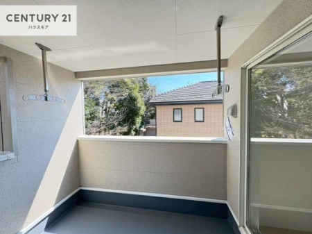 �Z�˂���̒��]�ʐ^�@���͂͏Z��X���L���闎�����������]�B���₩�ȊX���݂ɕ�܂�A���S���̂���Z���ł��B