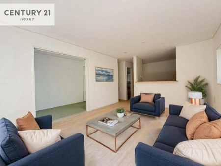 ���r���O�@�Ƌ��CG�p�[�X�ł��B�傫�ȑ����炽���Ղ�̗z���������閾�邢���r���O�B�J�����̂��郊�r���O�ŉƑ��c���̂��났�̎��Ԃ��߂����܂��I