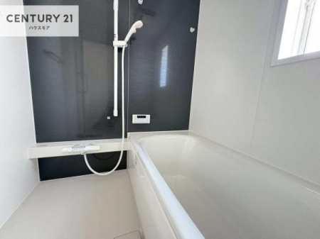 �����@�������������l�̕��͋C�̃o�X���[���́A�����o�Ă��ăo�X�^�C�����[���I
���d���撣���Ă��邲�J���ɂ��D�݂̍���̓����܂����āA�y����ł݂Ă͂������ł��傤���H