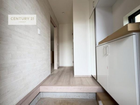 ���ց@���ċA���Ă��Ă��A�������܁I�����������Ȃ�A�D�����}������Ă�����ԂɂȂ��Ă��܂��B
���邭��������錺�ւł��I