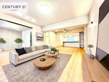 ���r���O�@�Ƌ��CG�p�[�X�ł��B��؂ȉƑ����W�܂邩�炱��LDK�ɂ͂�����肽���B
�q�����������C�ɏ΂��Ȃ��瑖�����Ă���p�����������u�L���Ƃɂ��ėǂ������v�Ǝv���u�Ԃł��B