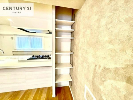 ���r���O�@���I����������r���O�́A�g�����ɍ��킹�Ď��R�ɃA�����W�\�B
�����p�i����p�i������������[�ł��A���ł���������Ԃ�ۂĂ܂��B