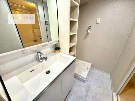 ���ʑ�E���ʏ��@�[�����ʑ�{�E���́A�������˂ɂ����̂ł�����ꂪ�y�X�I���������ۂĂ܂��I
�L���C�Ȑ��ʏ��Ŏ��������̃��`�x�[�V�������オ��܂��ˁI