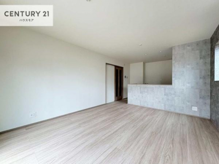 ���r���O�@�L�X�_�C�j���O�X�y�[�X�I������肨�H���B�΂��������y�������Ԃ��߂����܂��B���X�̔���������܂��I